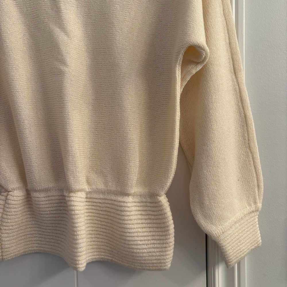 Elegant Cream Floral Sweater - Picture 13 of 14